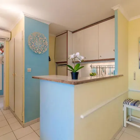 Village Cap Esterel - Le Belvedere-8 By Interhome