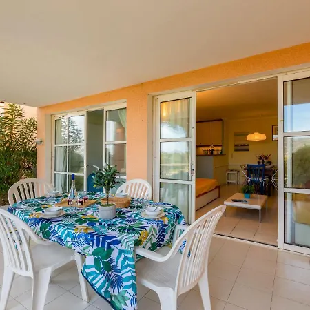 Village Cap Esterel - Le Belvedere-8 By Interhome *