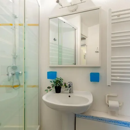 Village Cap Esterel - Le Belvedere-8 By Interhome