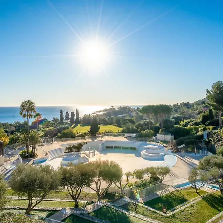 Apartment Le Belvedere - V2 009 By Interhome Saint-Raphael (Var)